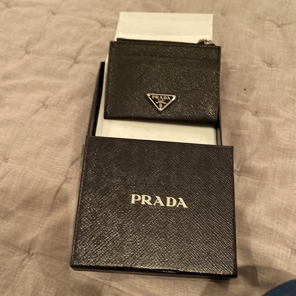 Beautiful saffiano Prada small credit card zip wallet